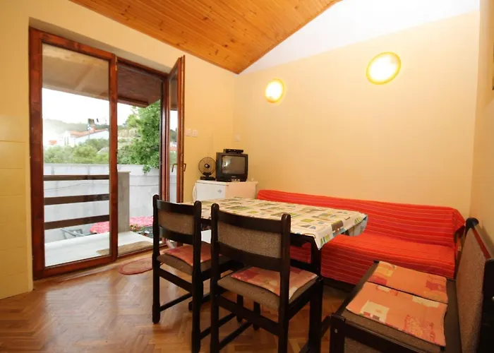 Apartments By The Sea Mali Losinj Apartman *