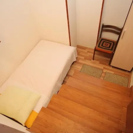 Apartment Apartments By The Sea Mali Losinj