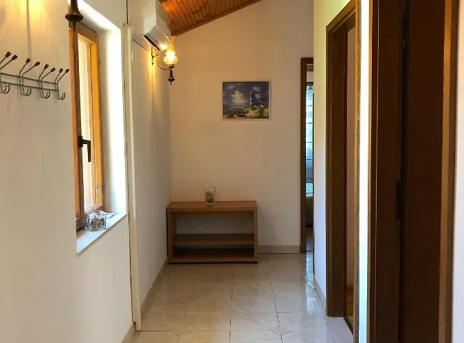 By The Sea Apartament Mali Lošinj